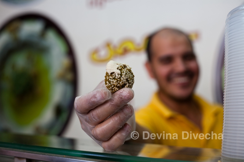 Falafels Foul W Hummus