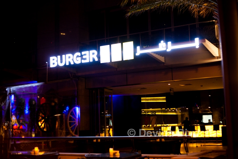 Burger360 exterior